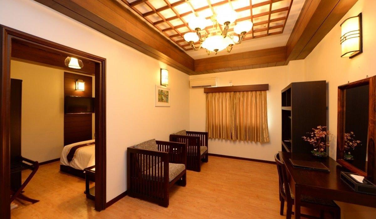 Hotel Shwe Gone Daing, Yangon Extérieur photo