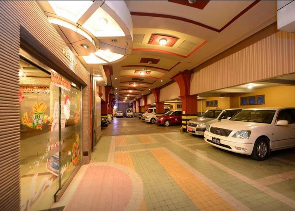Hotel Shwe Gone Daing, Yangon Extérieur photo