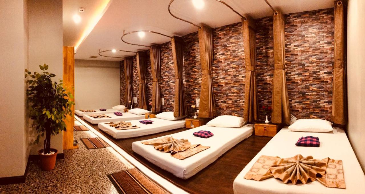 Hotel Shwe Gone Daing, Yangon Extérieur photo