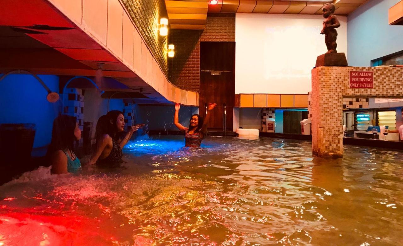 Hotel Shwe Gone Daing, Yangon Extérieur photo
